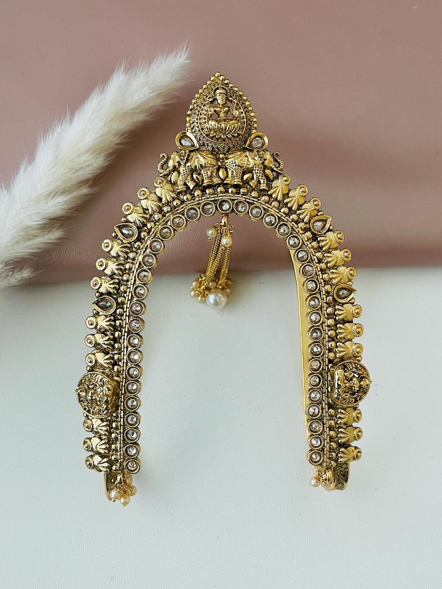 Baju band Armlet Arm band Indian jewlery Adjustable Vamki Gold plated