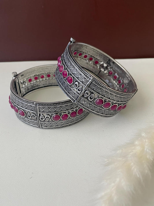 Oxidized Bangle: Red Gem, Openable Indian Jewelry