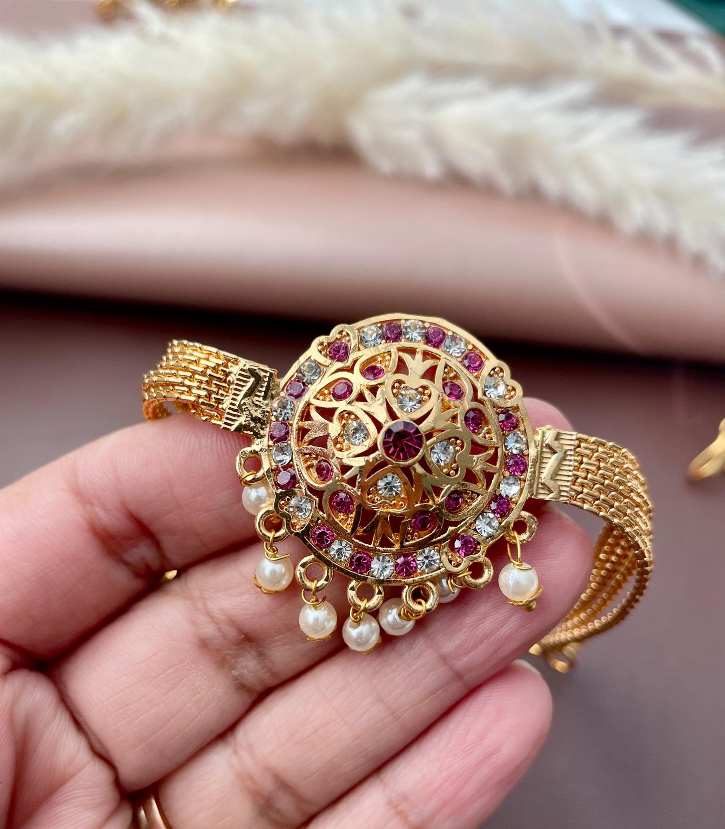 Baju band Armlet Arm band Indian jewlery Adjustable Vamki Gold plated