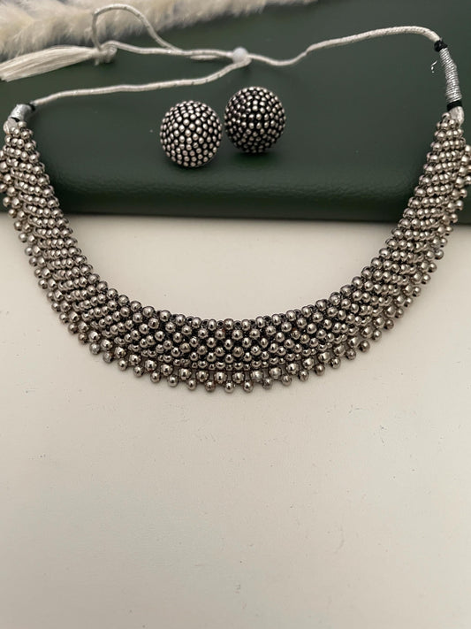 Traditional Maharashtrian Oxidised Thushi necklace set with matching earrings