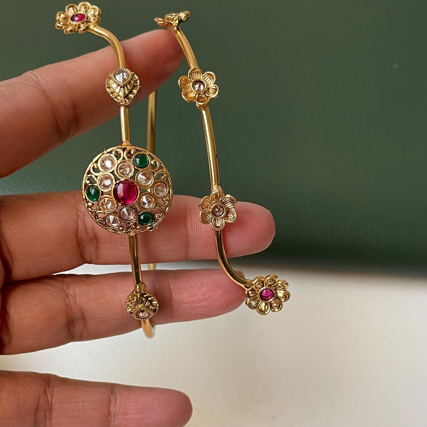 Baju band Armlet Arm band Indian jewlery Adjustable Vamki Gold plated