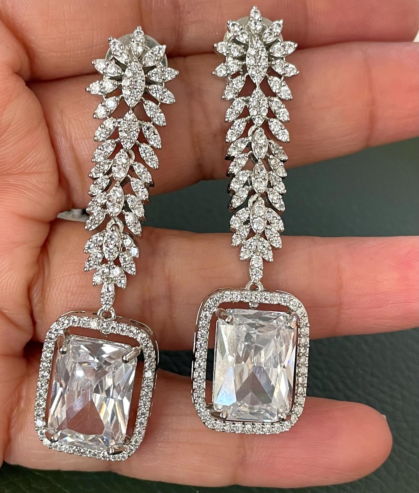 Cubic zirconia wedding necklace set