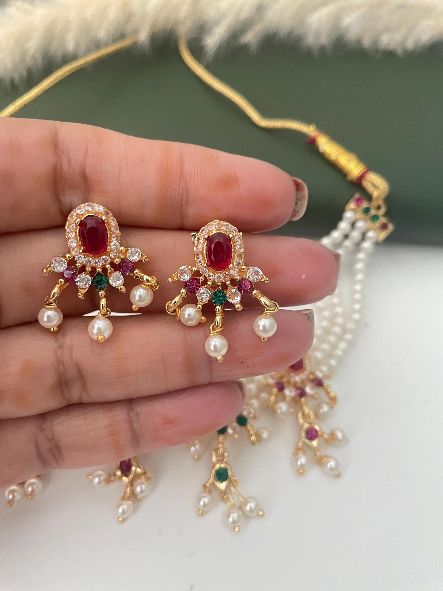 Maharashtrian pearl chinchpeti pearl choker