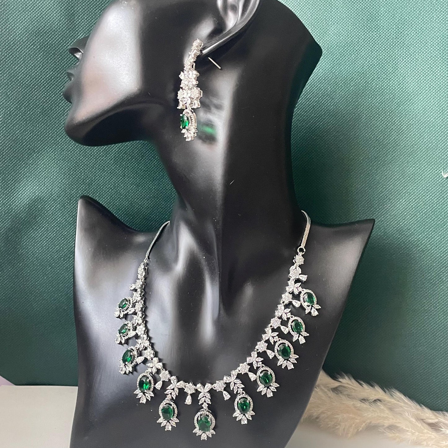 Nysaa rhodium plated CZ trendy necklace with earrings
