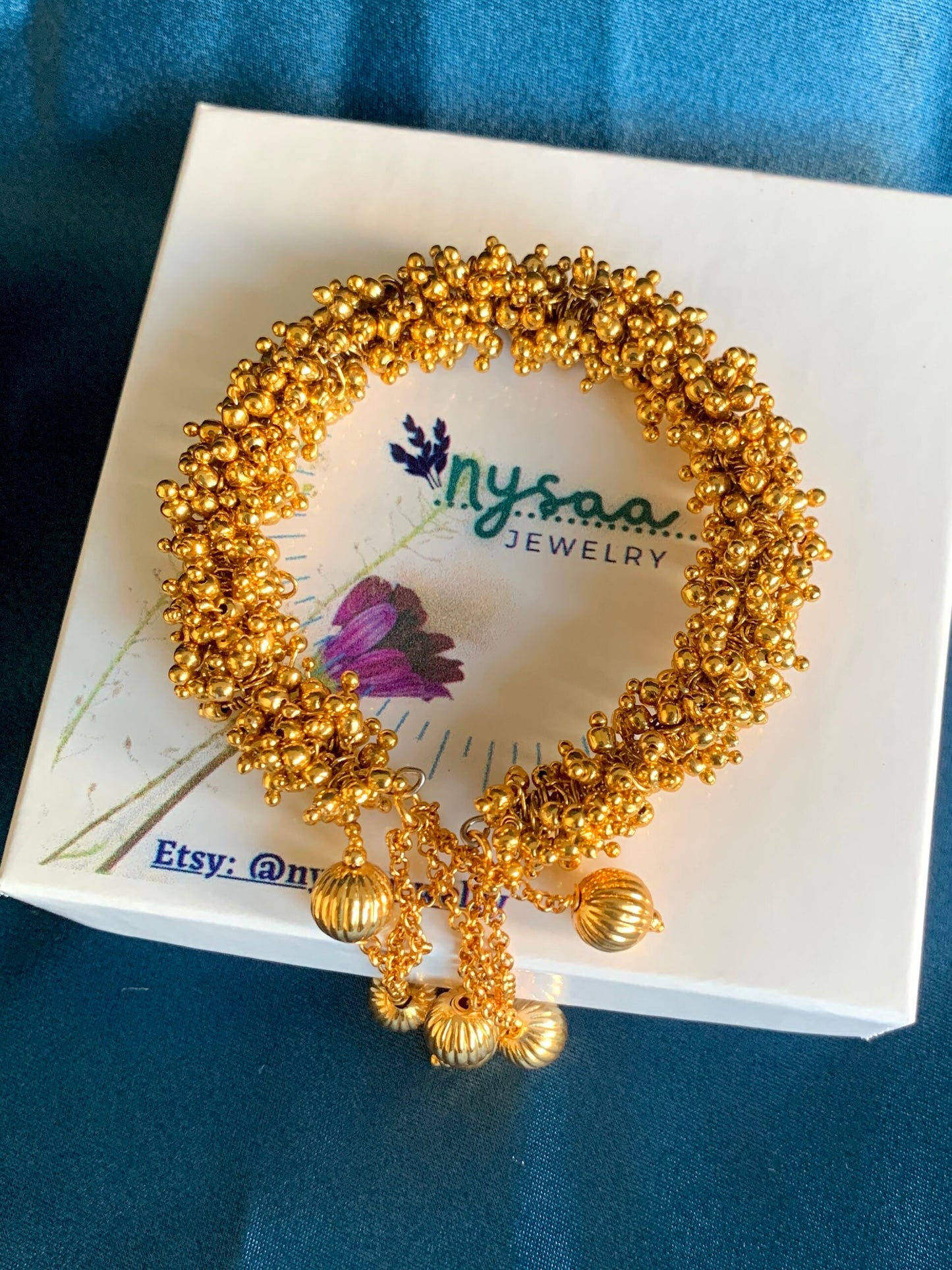 Gold Plated Pearl Bracelet: Adjustable Retractable Design