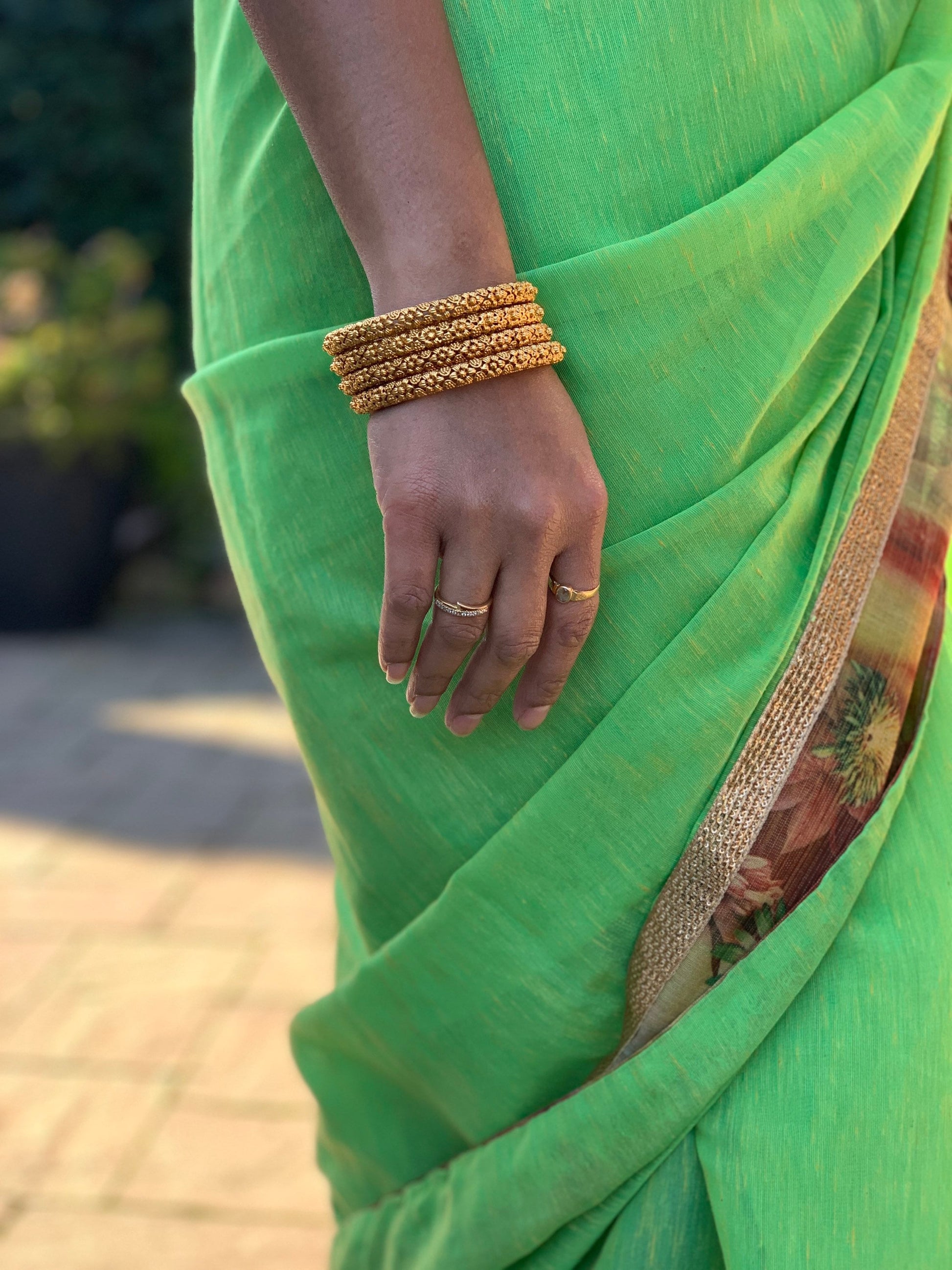 Gold Plated Indian Bangles: Flower Motif, Set of 4