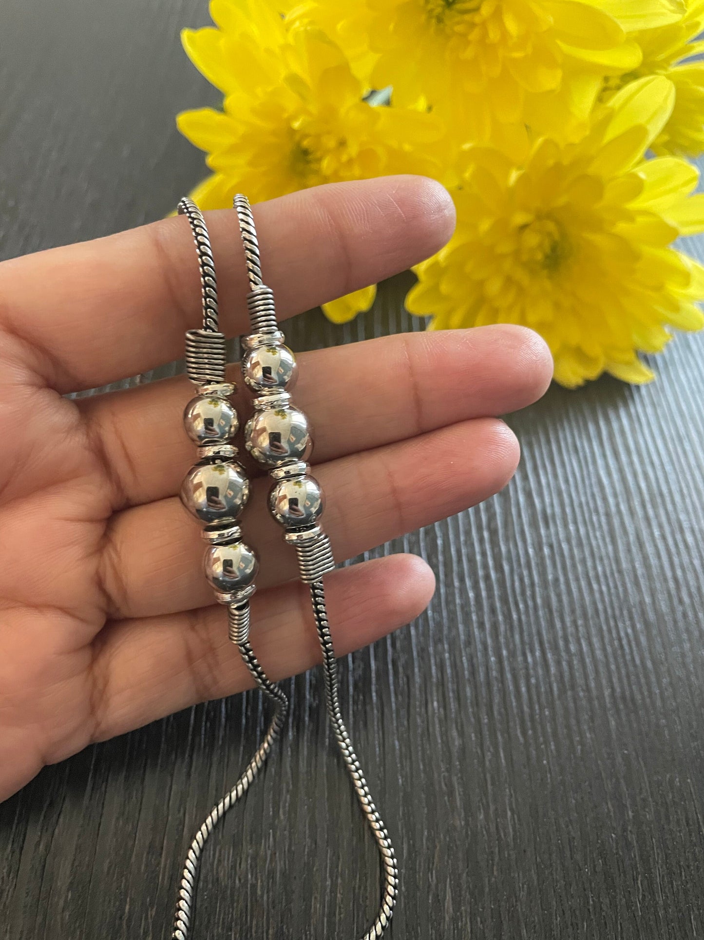 Oxidized Silver Bollywood Anklet: Lightweight Single Chain Golusu