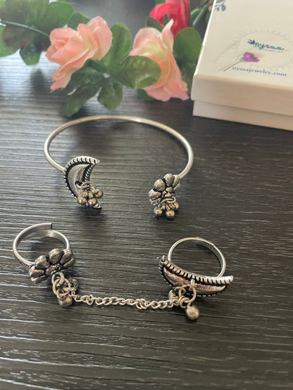 Adjustable chain ring in moon n flower setting | matching bracelet