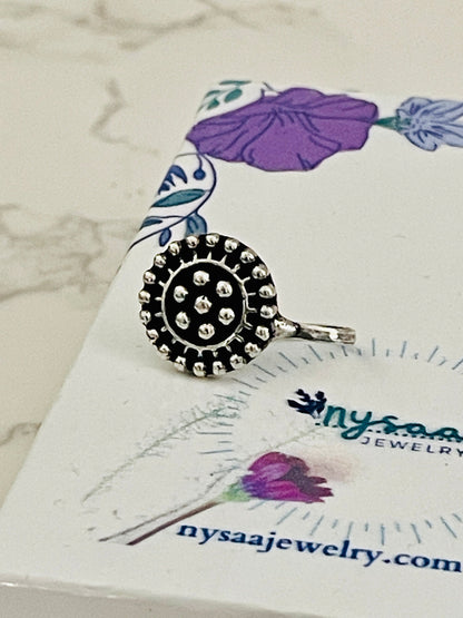 Oxidized Nose Pin: Marathi Nathini Press Pin