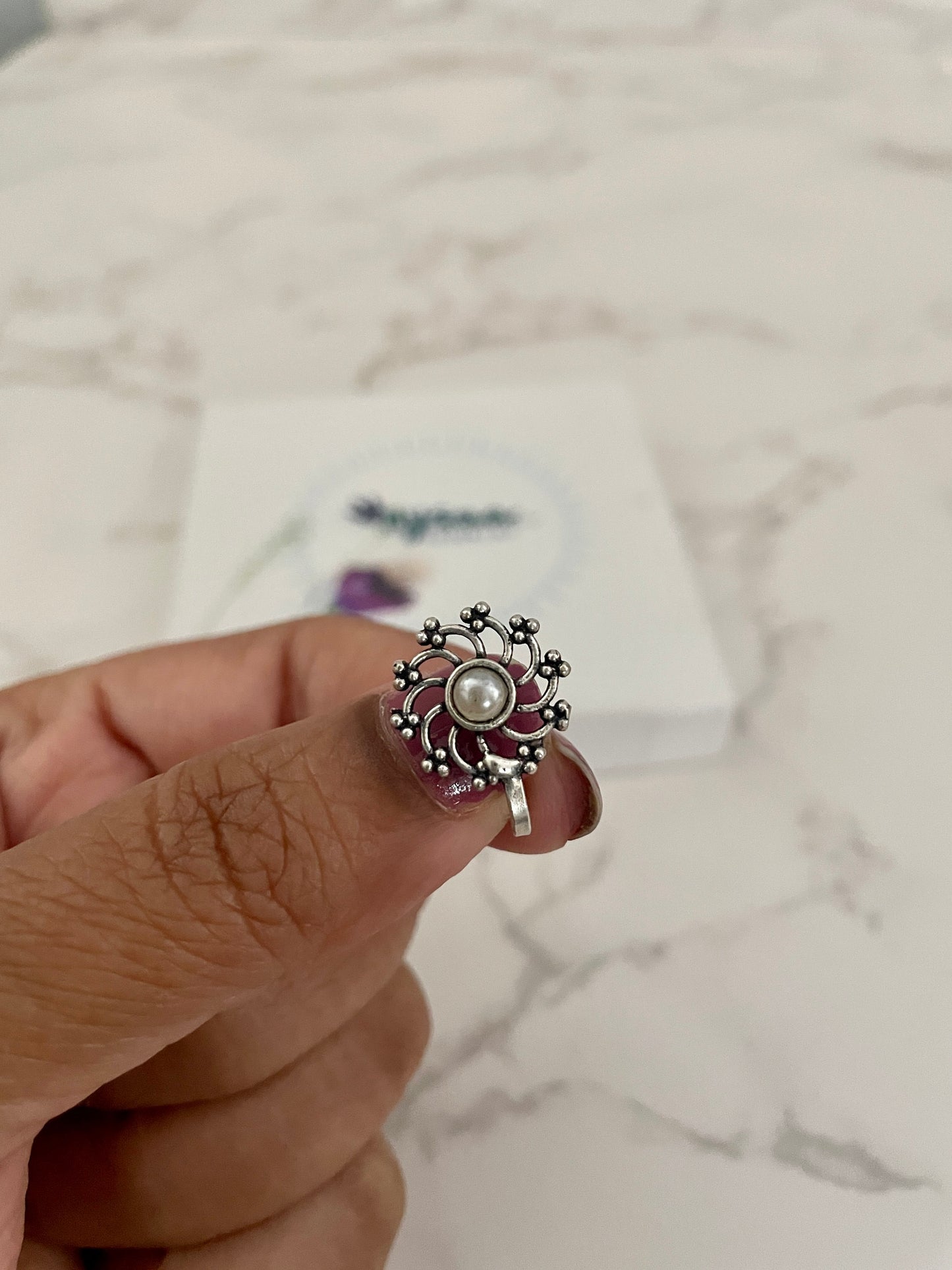 Oxidized Nose Pin: Marathi Nathini Press Pin