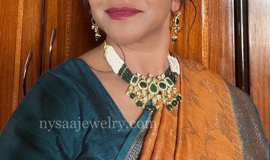 Green gold plated Kundan Choker Necklace Set or a collar neckpiece