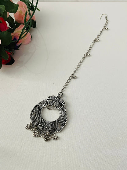 Oxidized Maang Tikka: Indian Head Jewelry with Ghungaroo