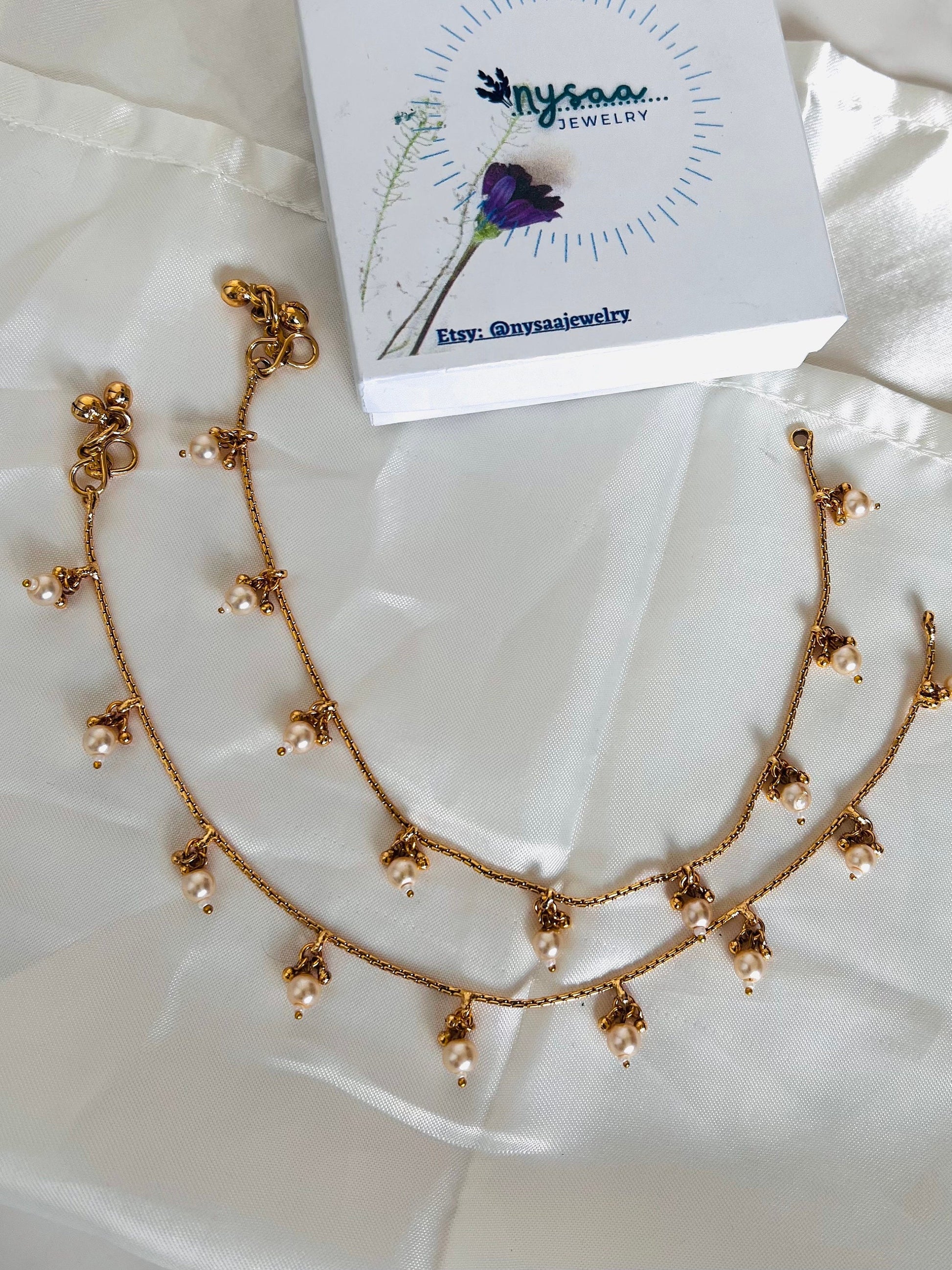 Nysaa gold plated multicolored beads anklet