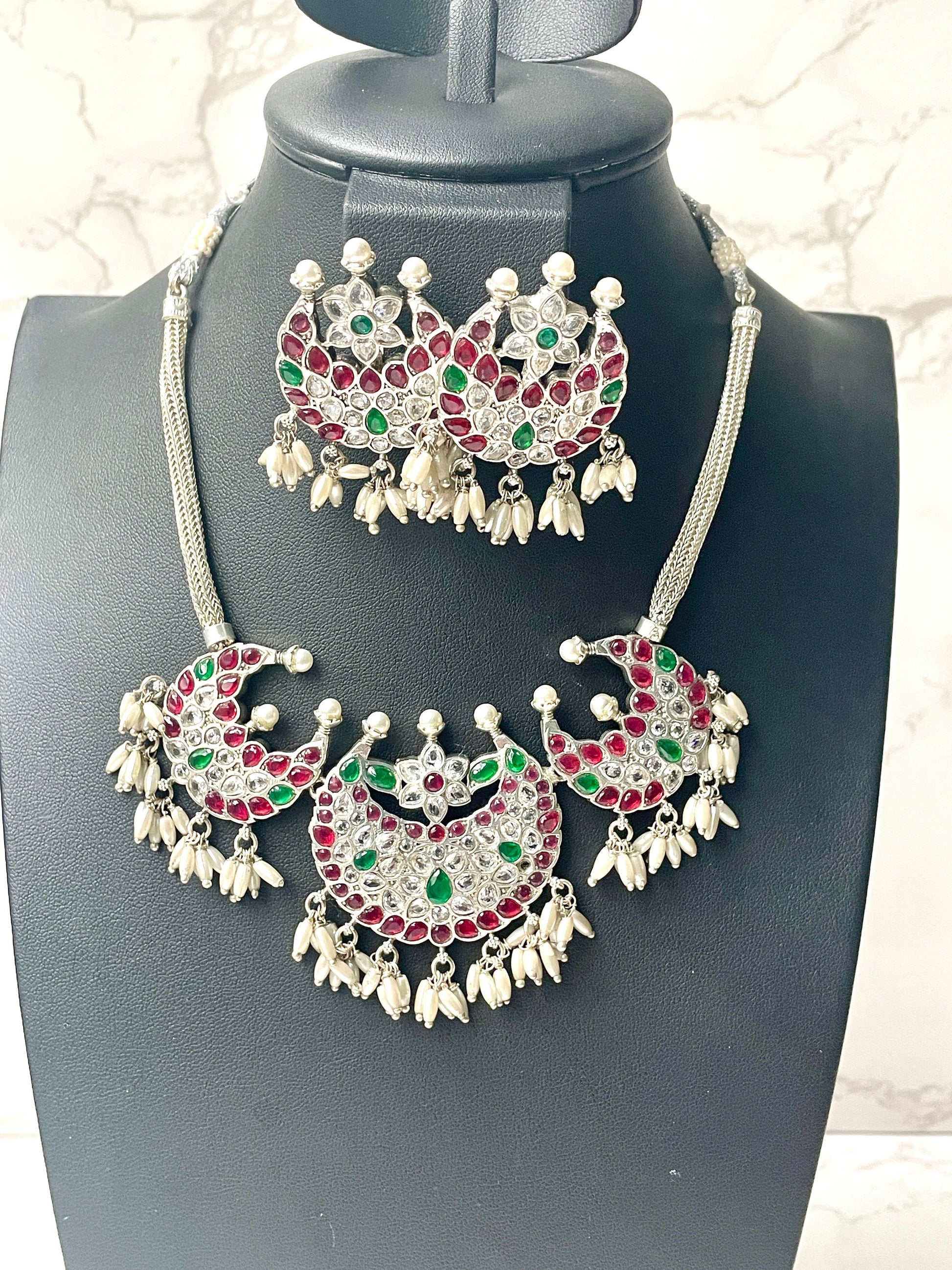 Kemp stone rhodium plated short necklace set