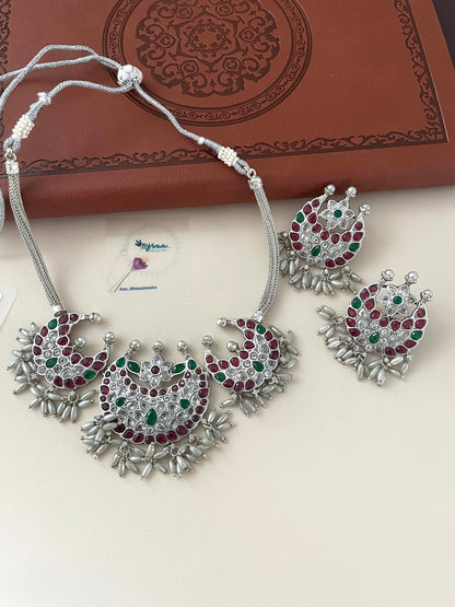 Kemp stone rhodium plated short necklace set