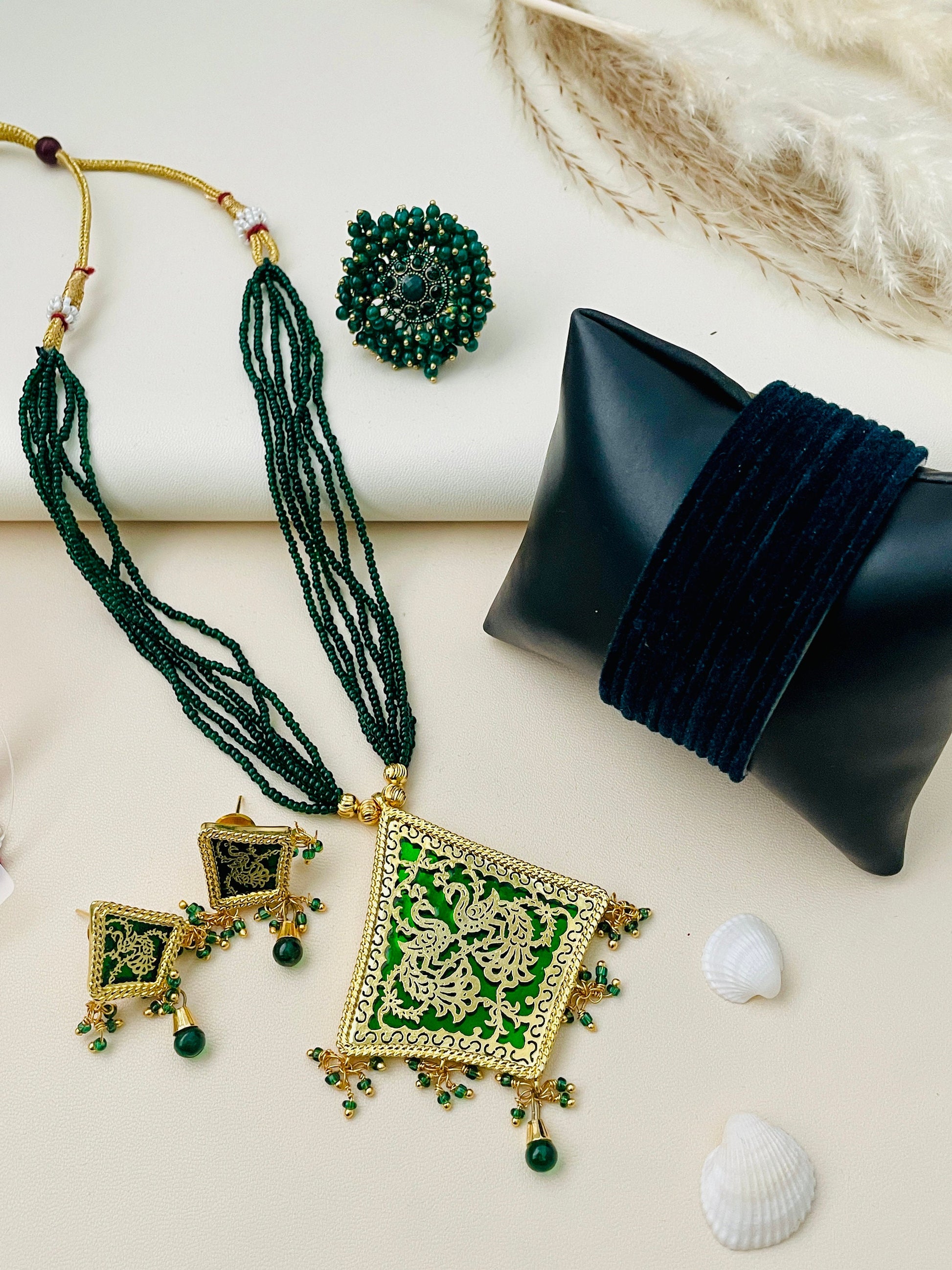 Oversized Pearl Cluster Ring: Gold Plated Bollywood Jewelry