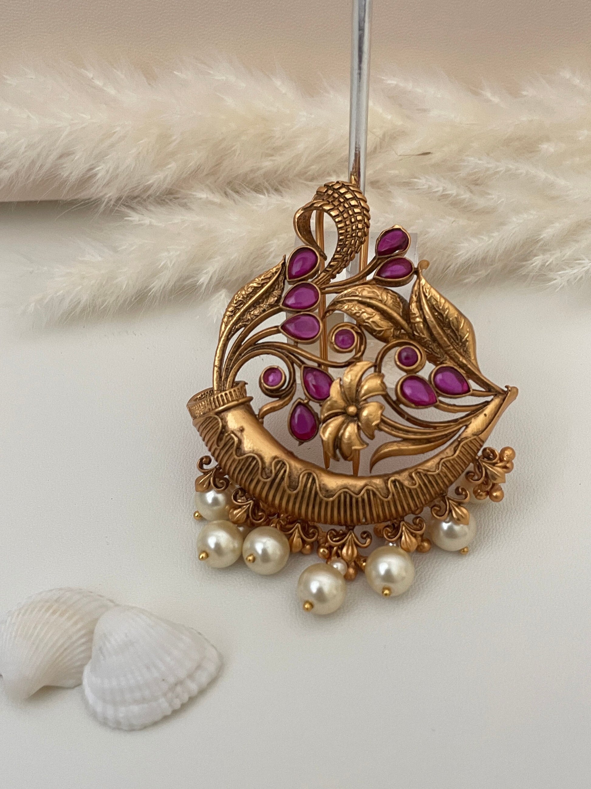 Gold plated hair brooch juda pin