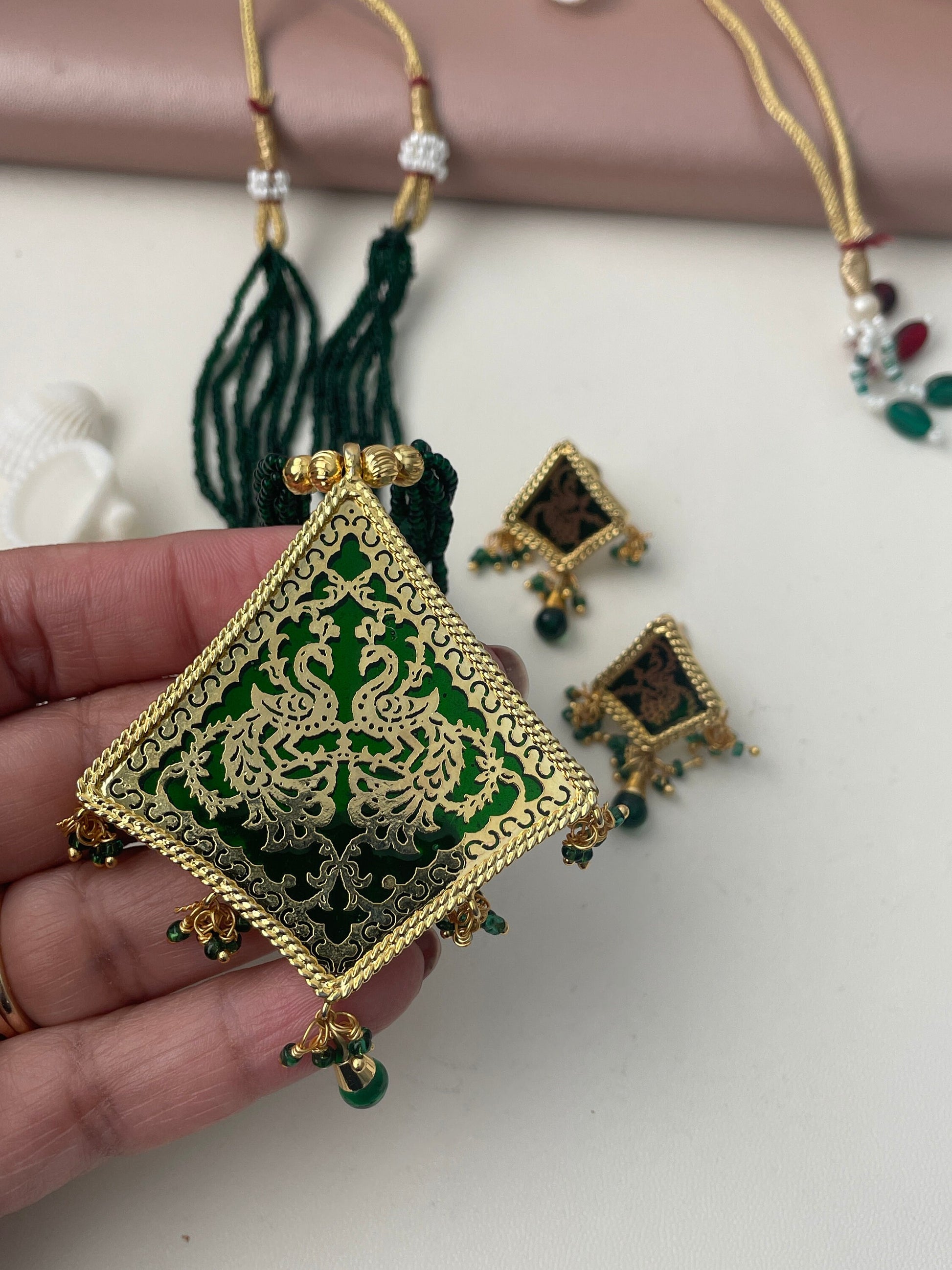 Gold Plated Thewa Necklace & Earrings Set