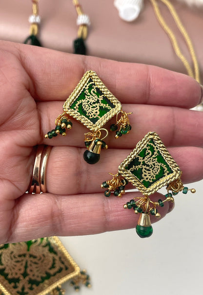 Gold Plated Thewa Necklace & Earrings Set