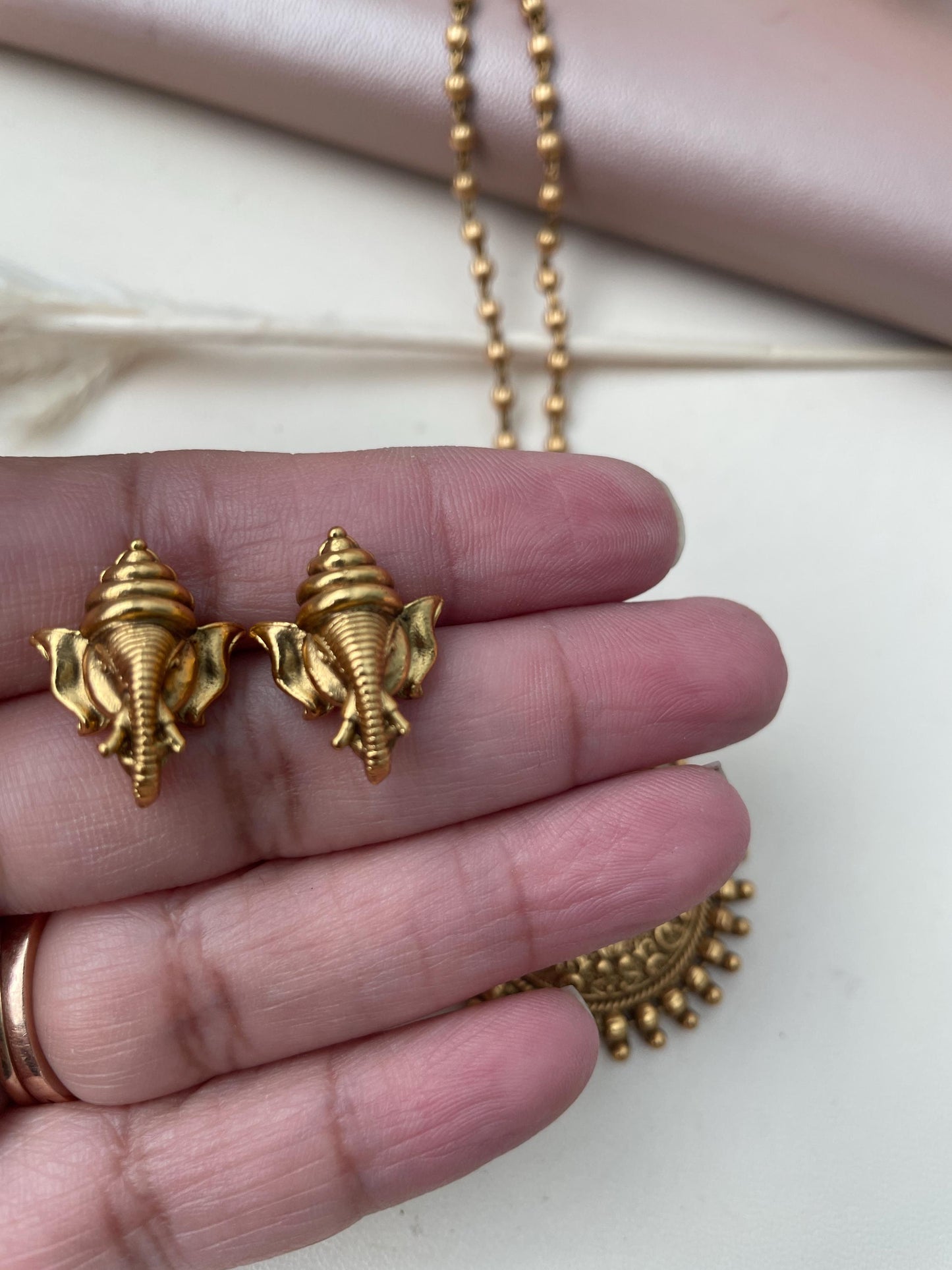Antique Gold Plated Ganesh Necklace Set: Temple Jewelry