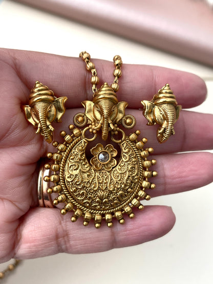 Antique Gold Plated Ganesh Necklace Set: Temple Jewelry