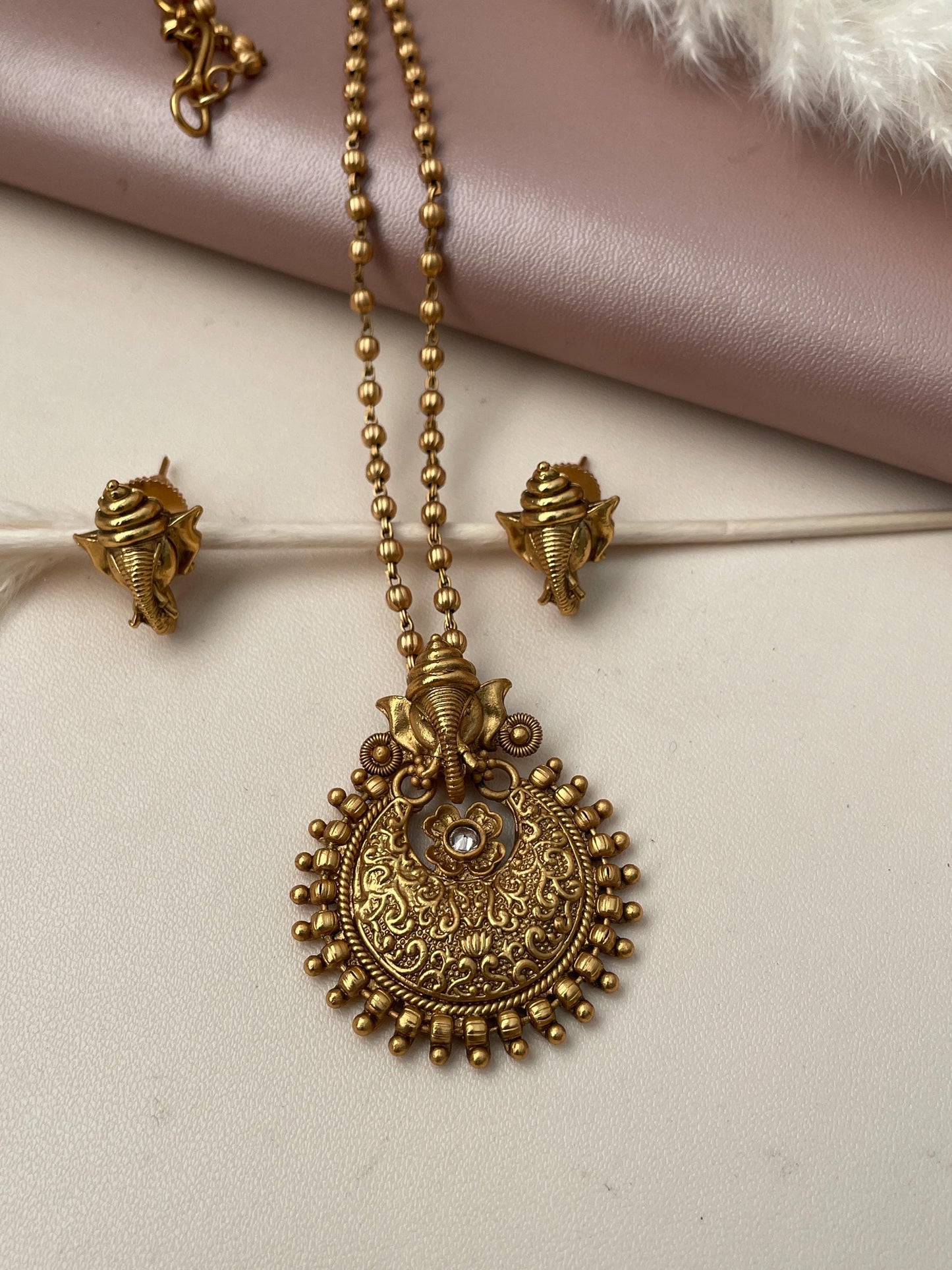 Antique Gold Plated Ganesh Necklace Set: Temple Jewelry