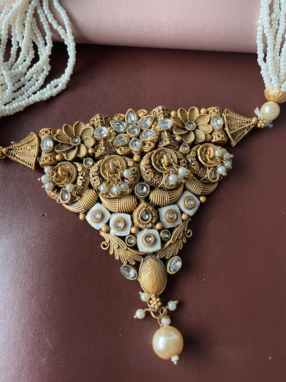 Kundan Choker Set: Rajawadi Gold Finish Necklace & Earrings