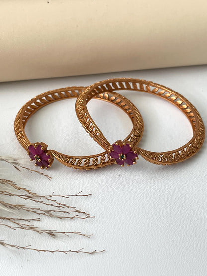 Antique Gold Plated Bangles: Red & Green Flower Lightweight Tode