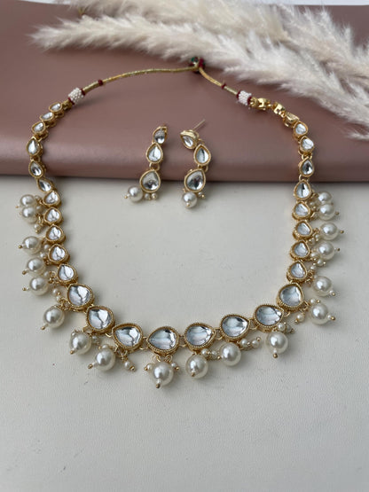 Gold Plated Kundan Choker Necklace Set: Traditional Indian Jewelry