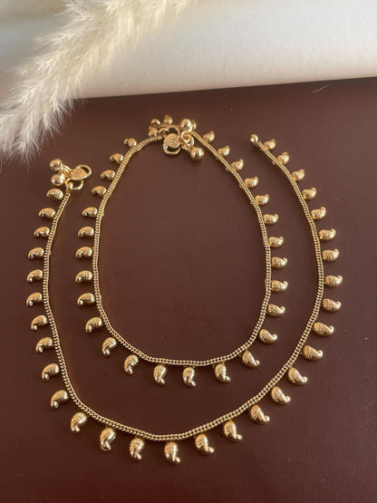 Gold Plated Anklets: Delicate Bridal Foot Jewelry