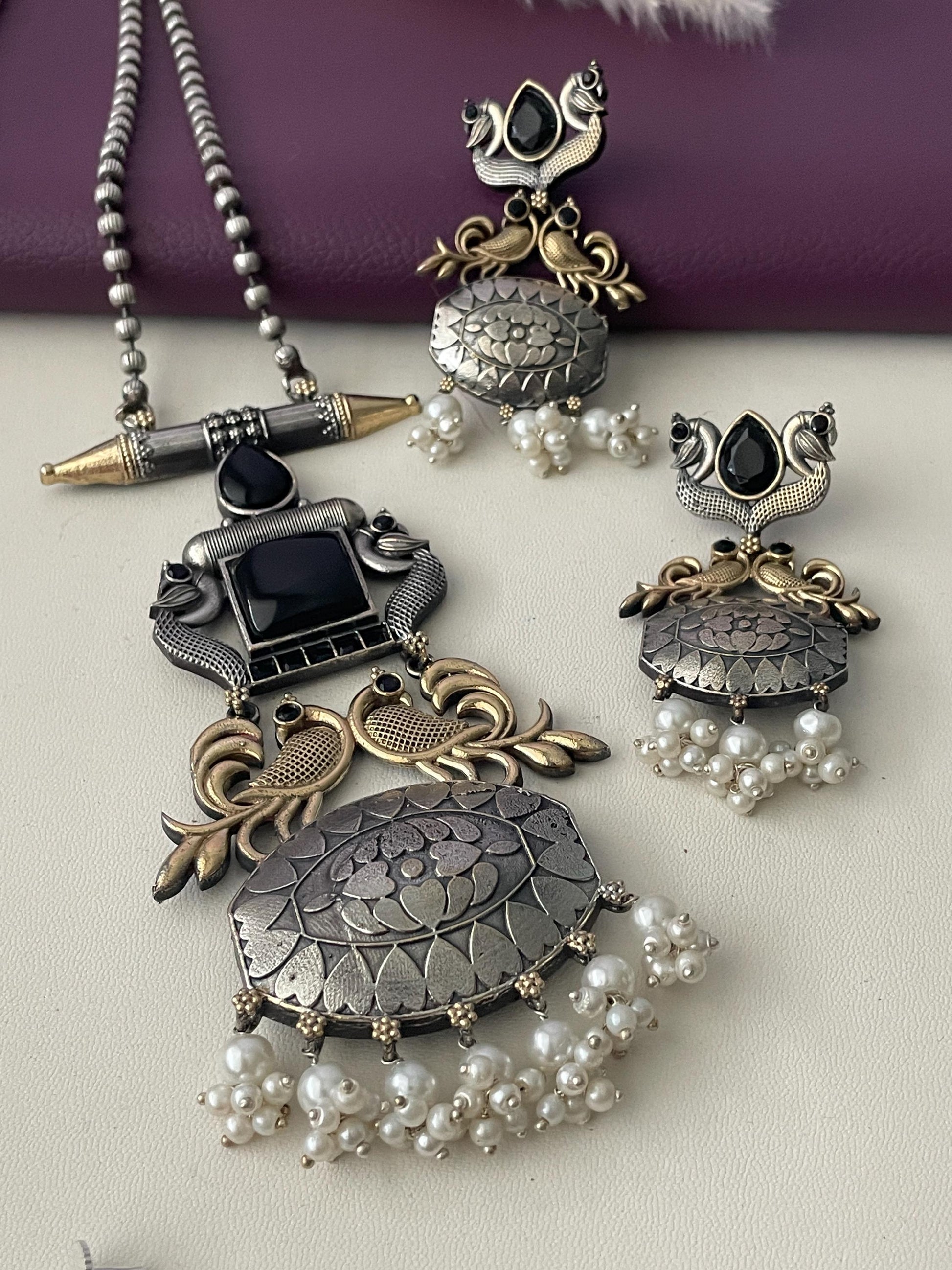 High quality Monalisa stone very unique long Oxidised necklace set with matching earrings