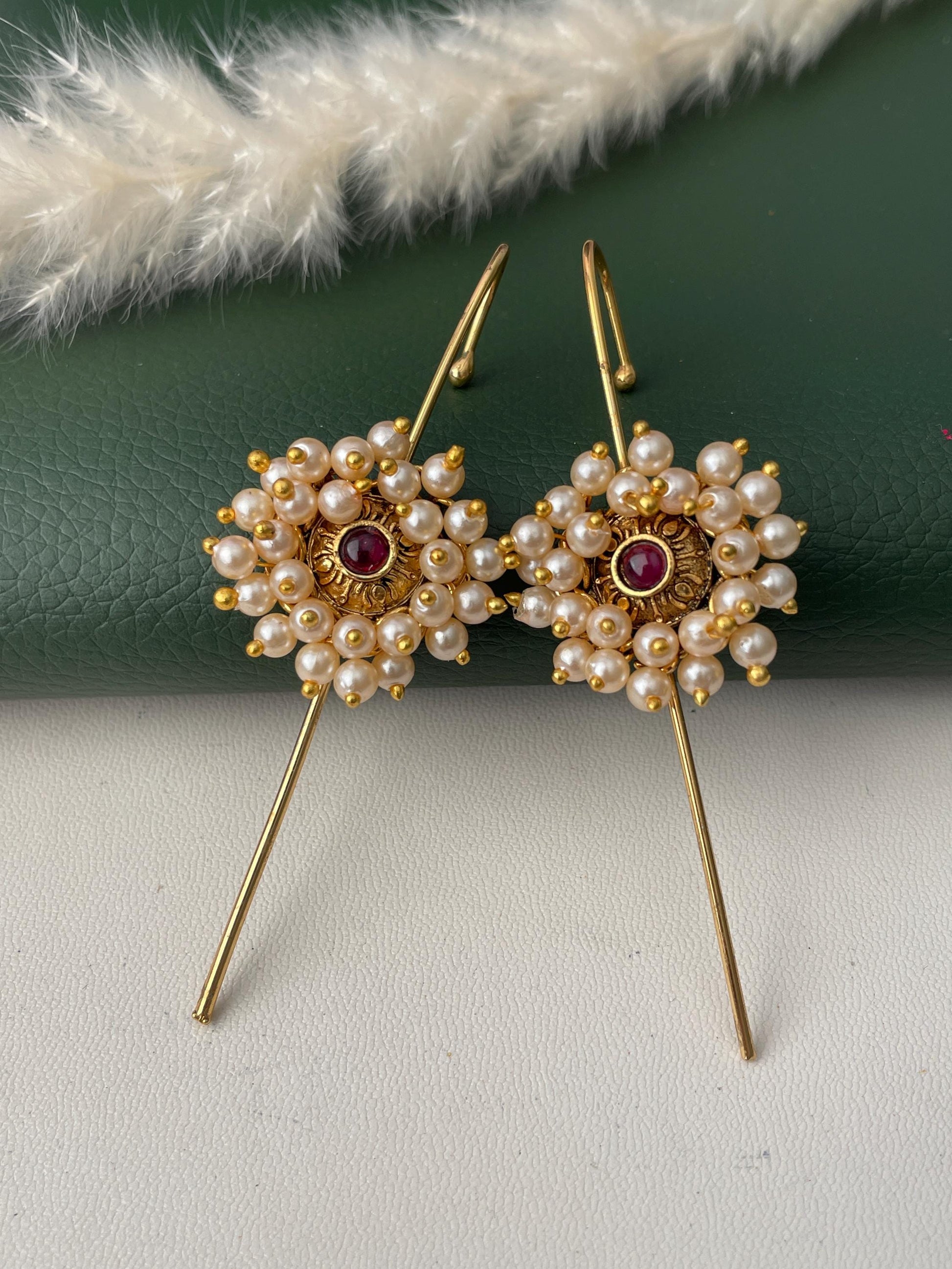 Trendy pearl gold plated needle Earcuffs