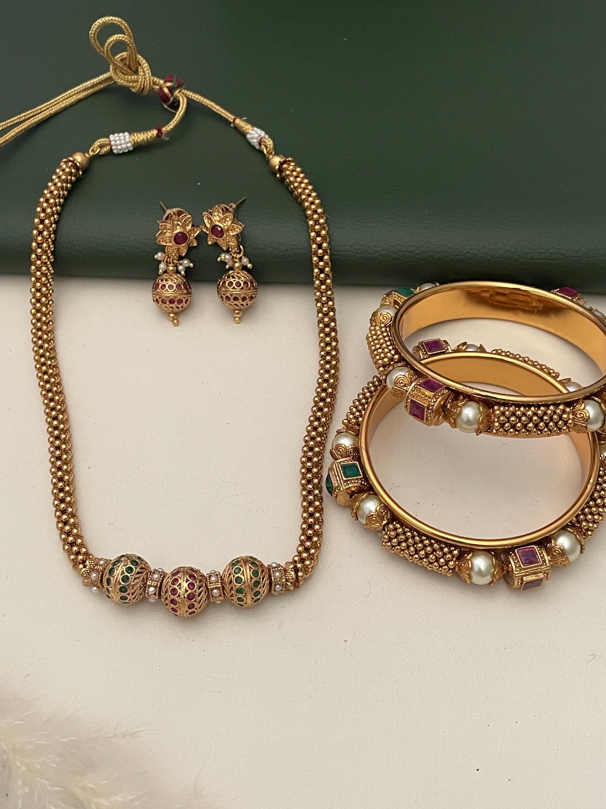 Thushi bangles high quality antique gold plated