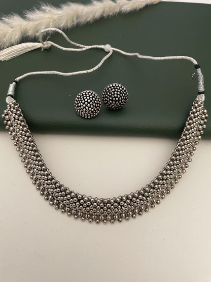 Traditional Maharashtrian Oxidised Thushi necklace set with matching earrings