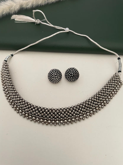 High quality Oxidised thushi set with matching earrings