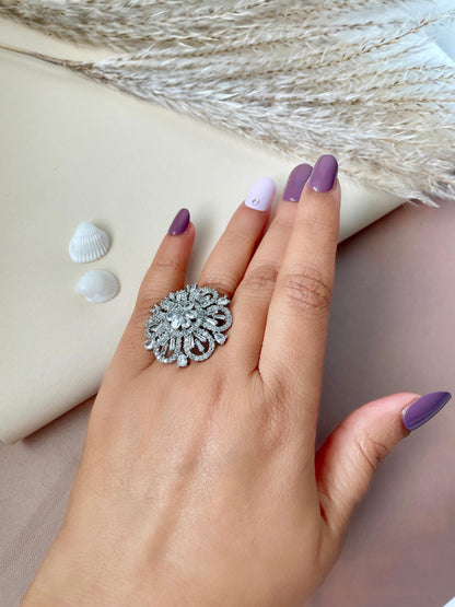 Stunning Cubic zirconia cocktail ring