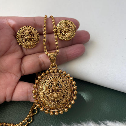 Antique Gold Plated Ganesh Necklace Set: Temple Jewelry