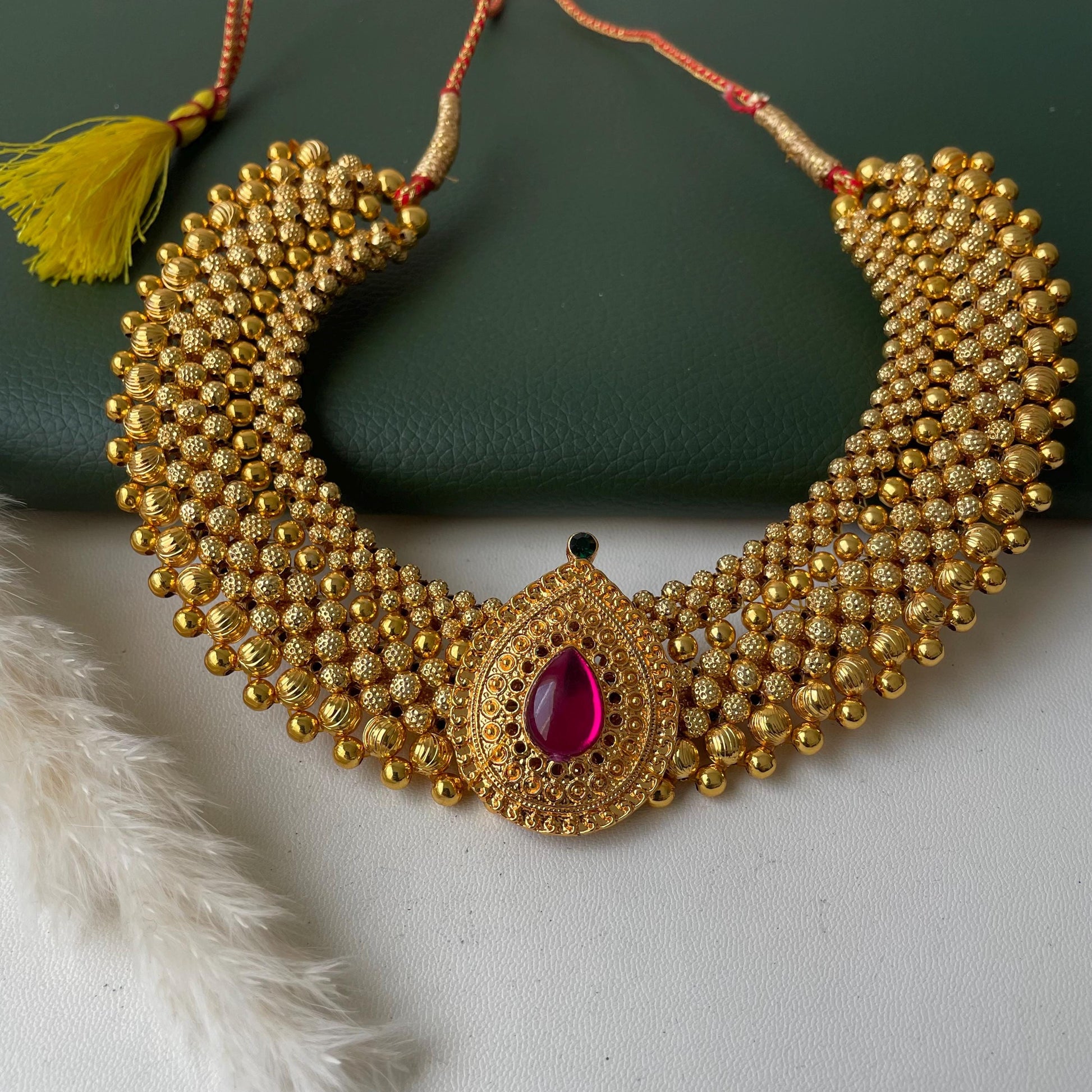 Maharashtrian big two tone micro gold plated Thushi | Thushi with pendant