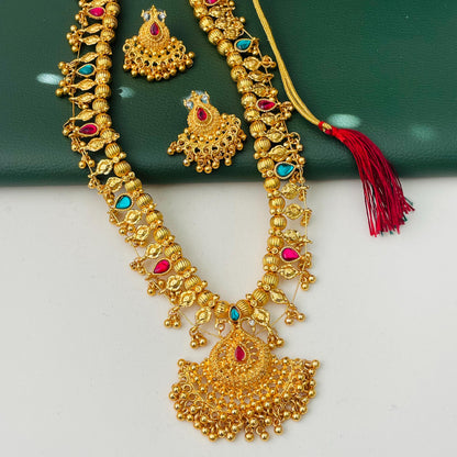 21 Paan Kolhapuri Saaj Necklace: Marathi Bridal Jewelry