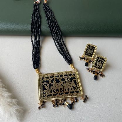 Gold Plated Thewa Necklace & Earrings Set