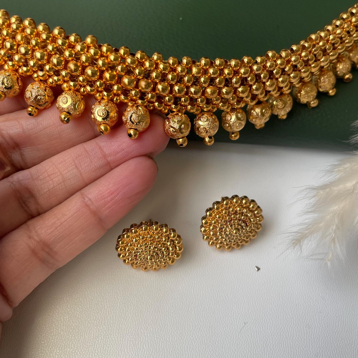 Maharashtrian fancy gadhi thushi with earrings| Long fancy putli haar or coin necklace