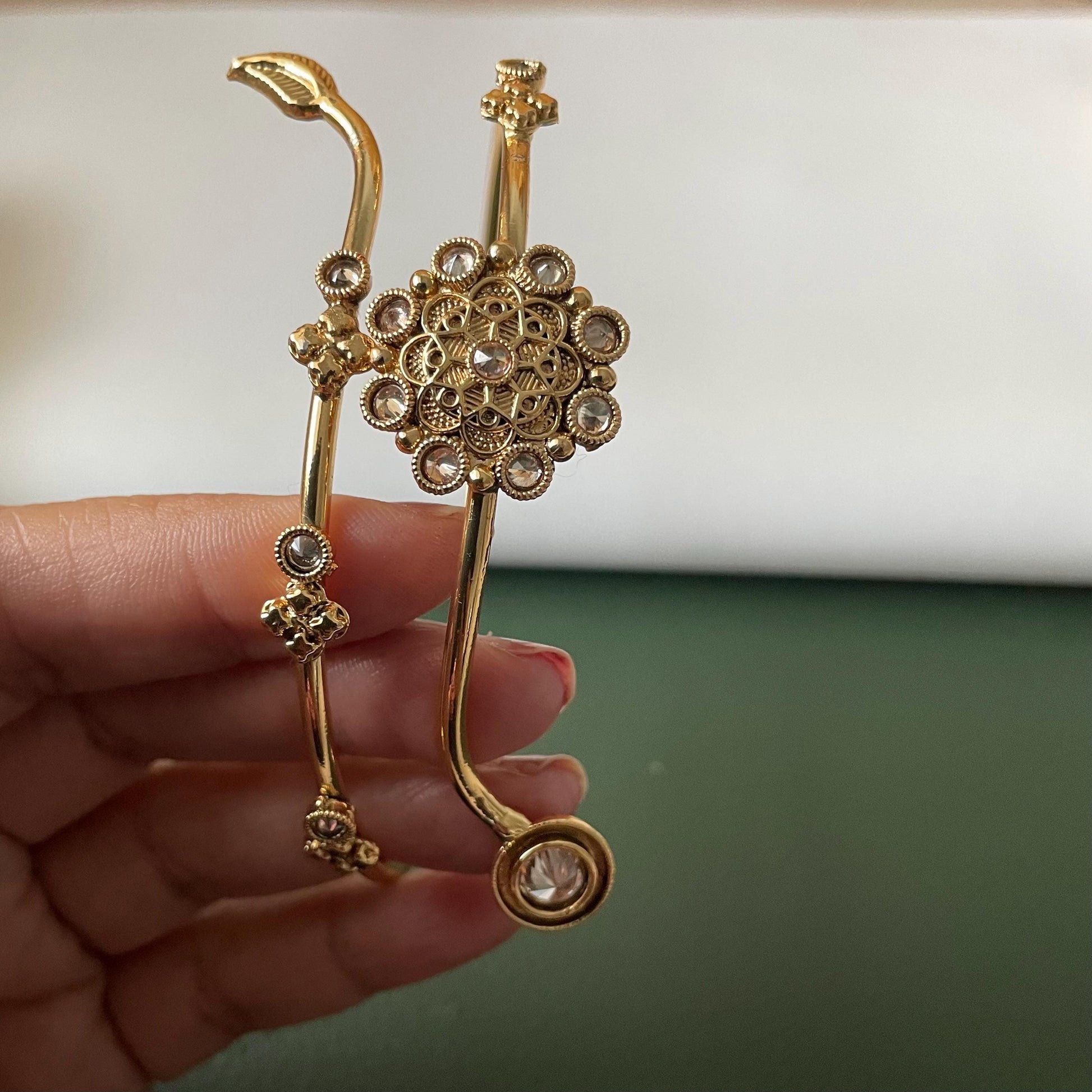Gold plated bajuband armlet in two patterns