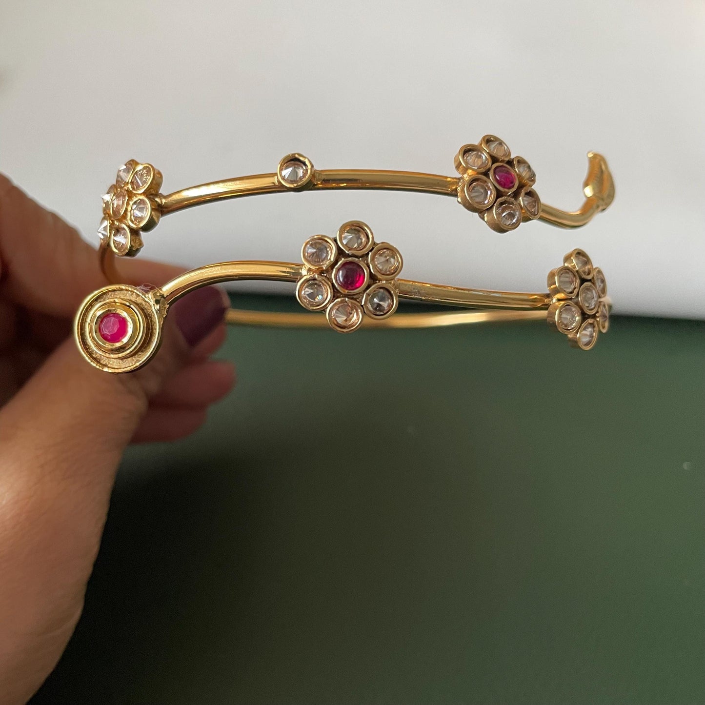 Gold plated bajuband armlet in two patterns