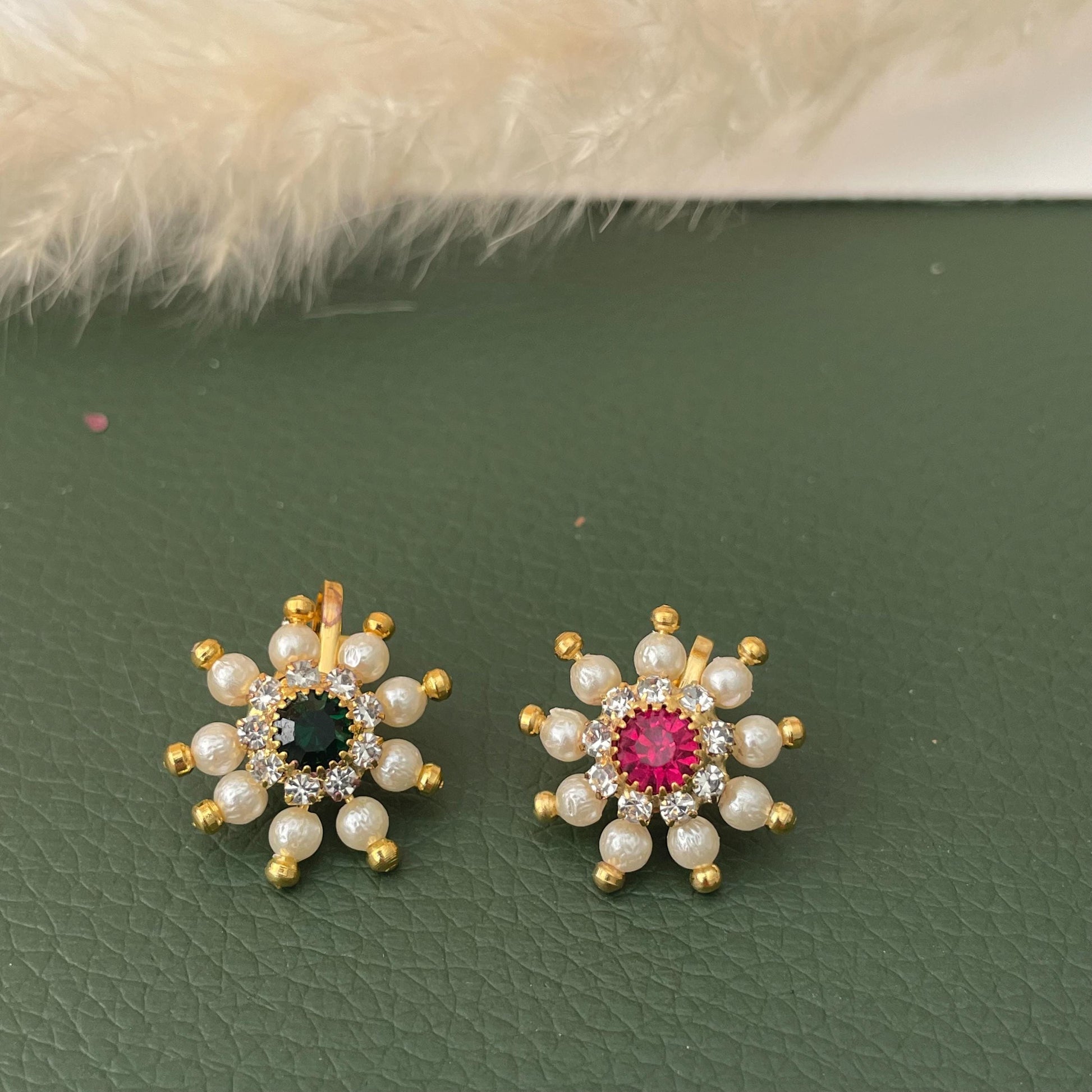 Maharashtrian Pearl Nath: Chapachi nath ,