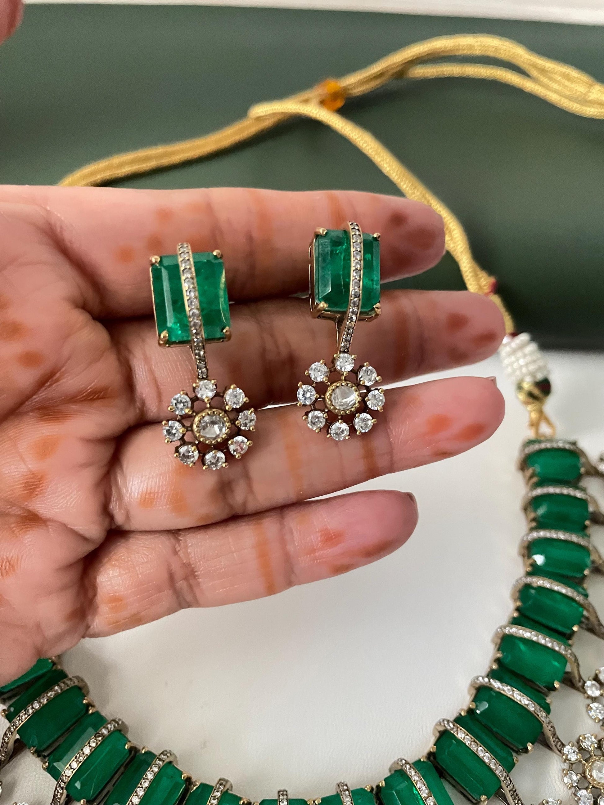 Nysaa gold plated kundan CZ pendant trendy hasli with earrings