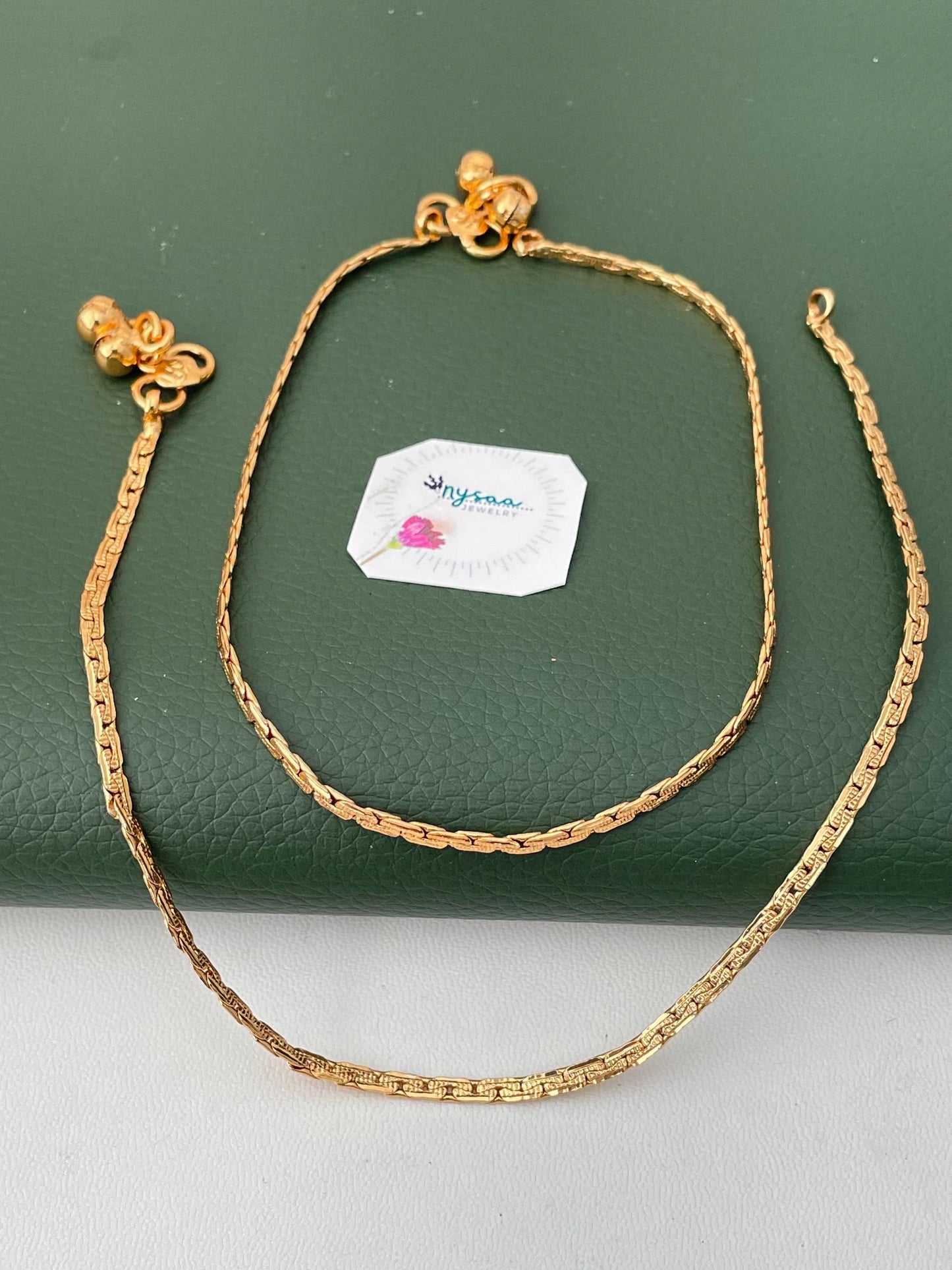 Gold Plated Anklets: Delicate Design Payal