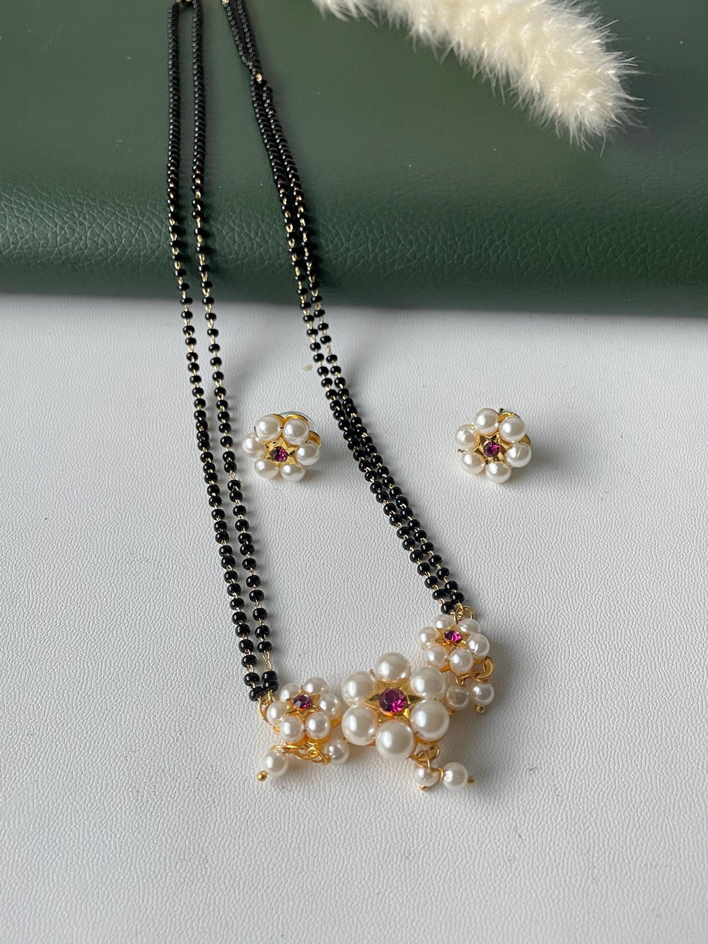 Traditional Maharashtrian kudi black beads mangalsutra