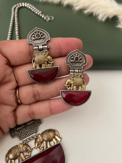 Nysaa Dual tone long necklace with Monalisa stone with matching earrings set