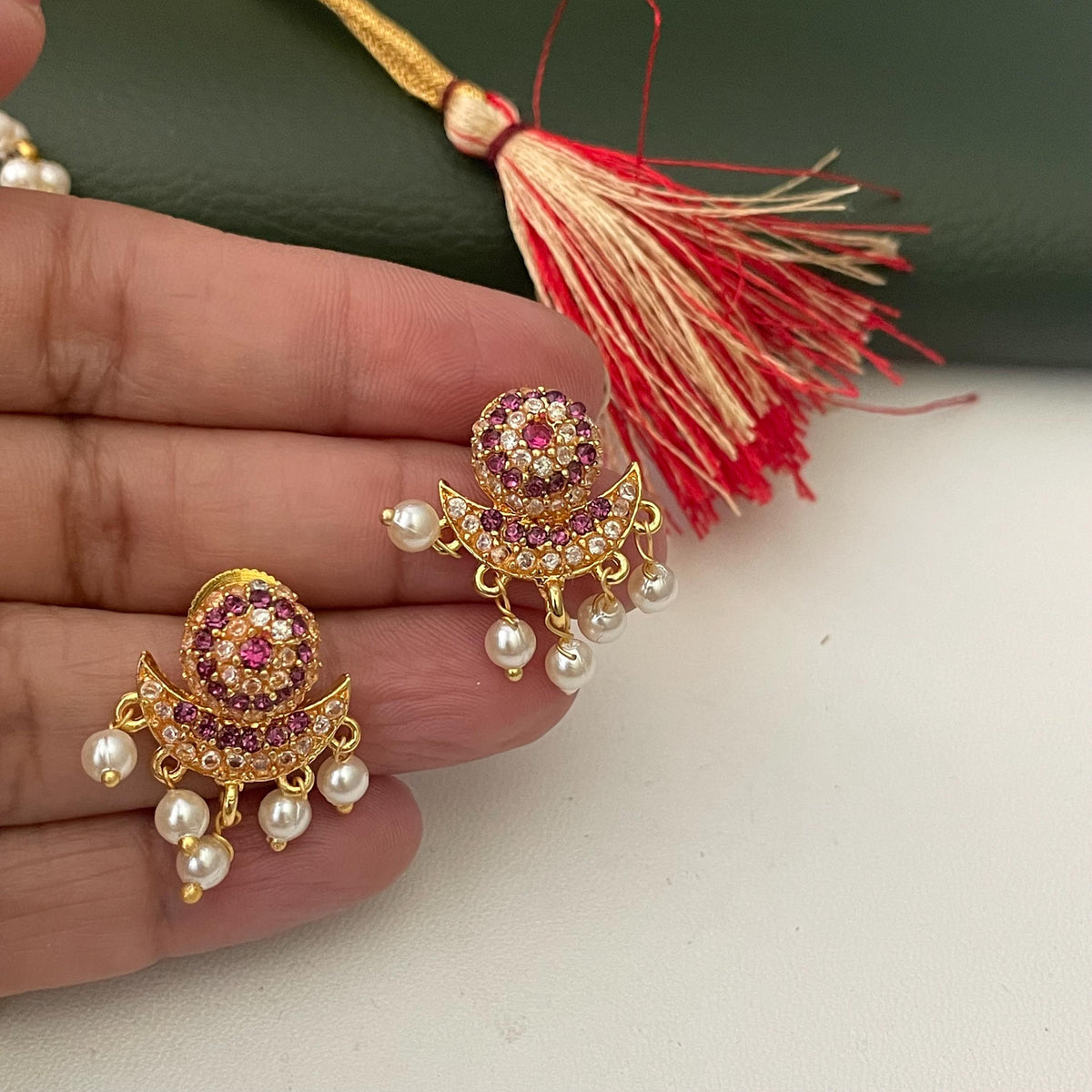 Maharashtrian moti small pearl neckpiece set