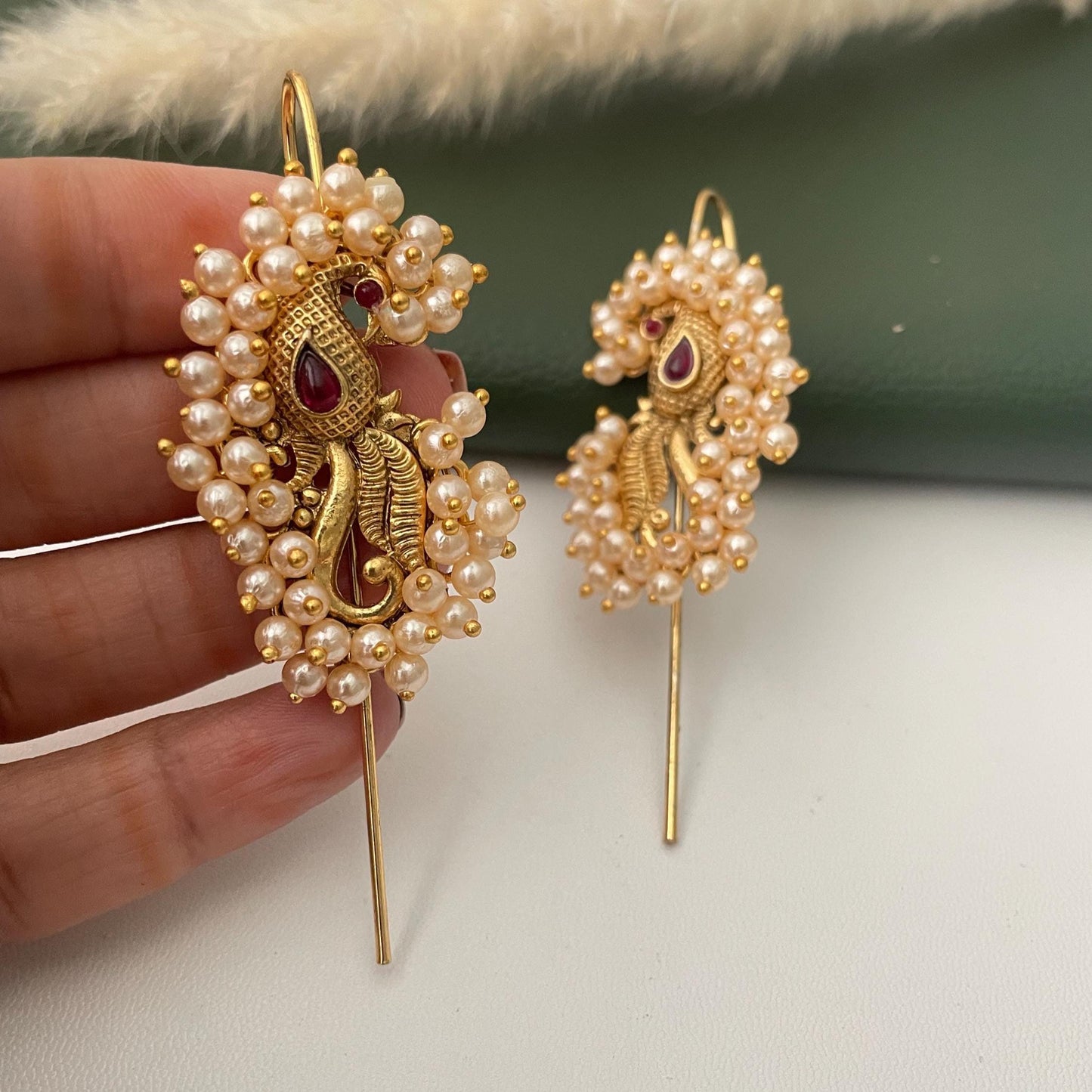 Trendy pearl gold plated needle Earcuffs
